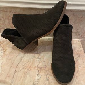 Lucky Brand Bailey bootie. Size 8. Black Suede